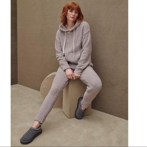 UGG Safiya Jogger | Granite | Small